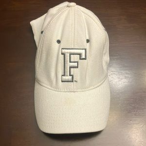 Florida Gators fitted hat 🐊